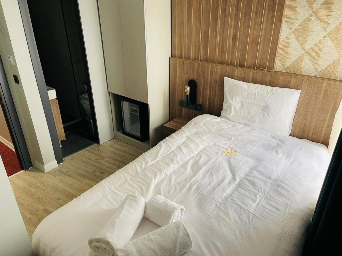 Zeno Suites Hotel อิสตันบูล ภายนอก รูปภาพ